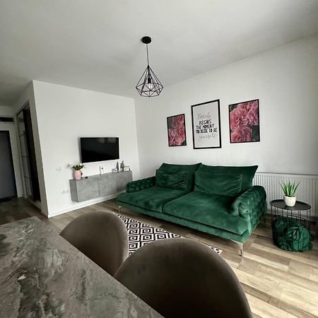 Velvet Studio Targu Mures Exterior photo